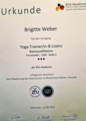 Zertifikat für Yoga Trainer Brigitte Weber